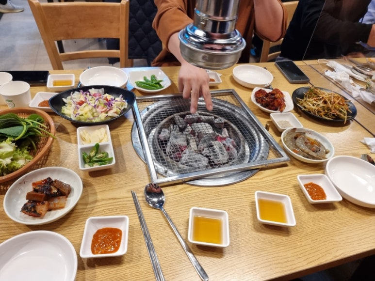 백년숯불정육식당 이미지