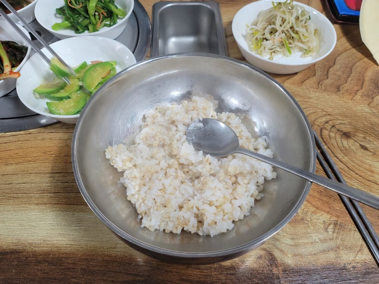 범이네 식당 이미지