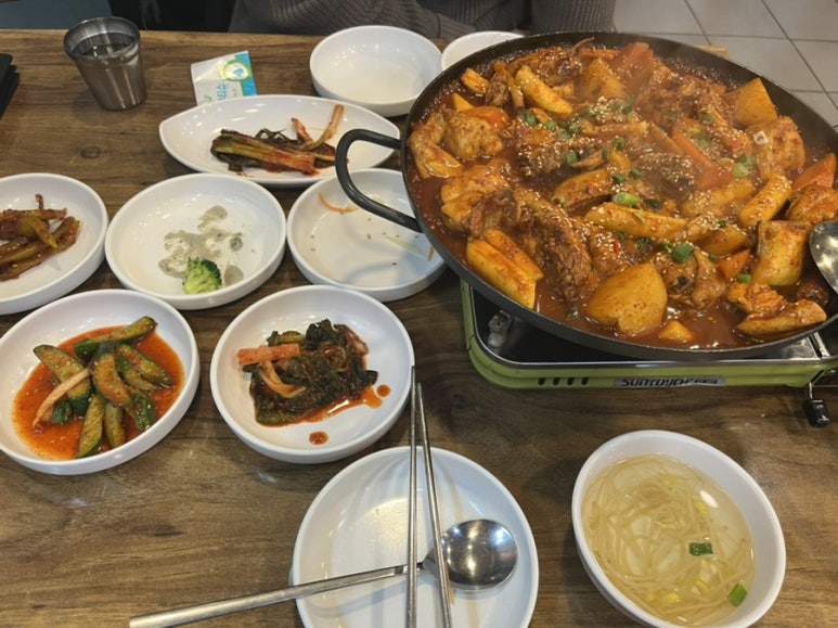 명가닭찜 이미지