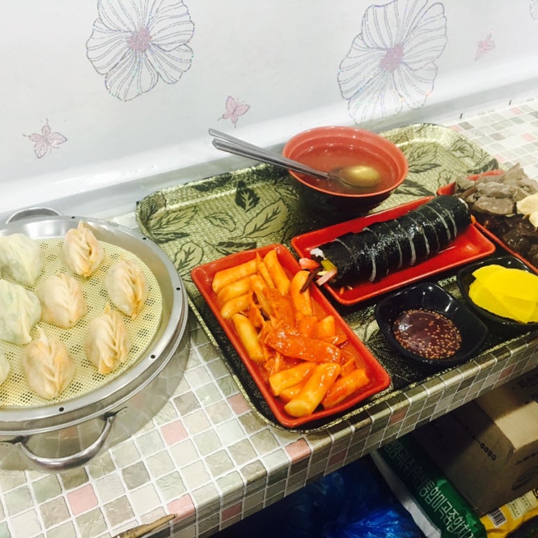 먹깨비야식 이미지