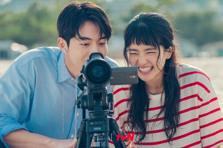 르로브 이미지
