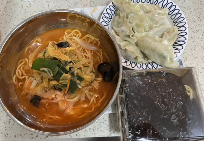 울아빠짜장 이미지