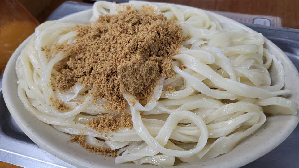 엄마손칼국수 이미지