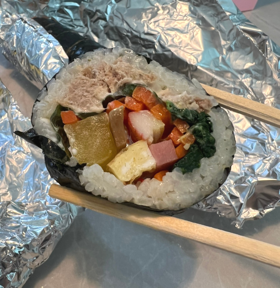 명품김밥만두 이미지