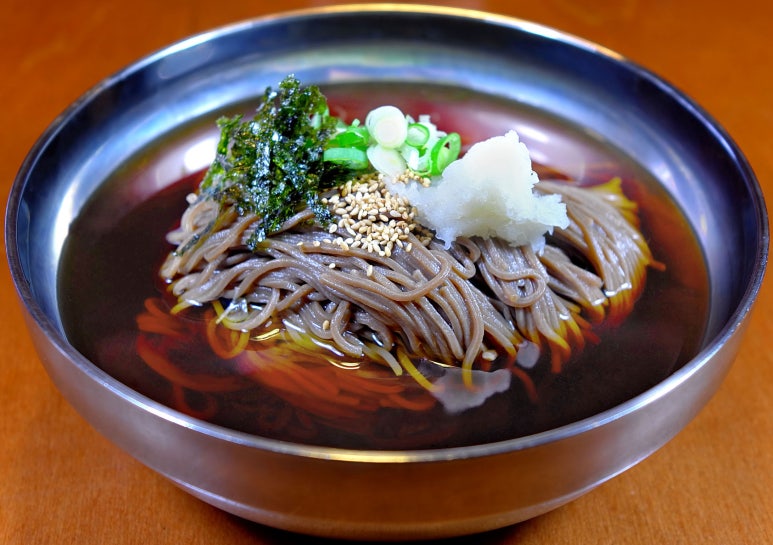 어머니손맛잔치국수 이미지