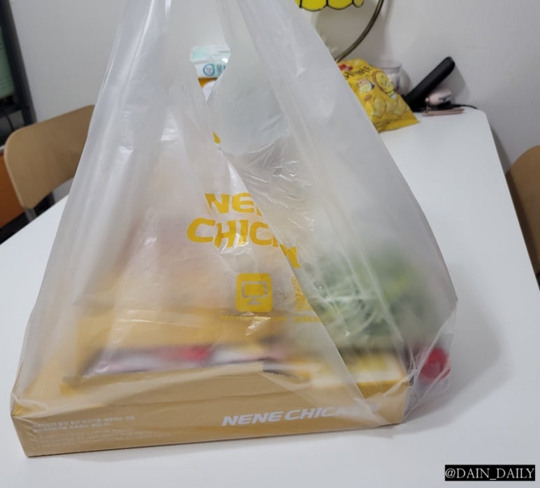 네네치킨 가능2점 이미지