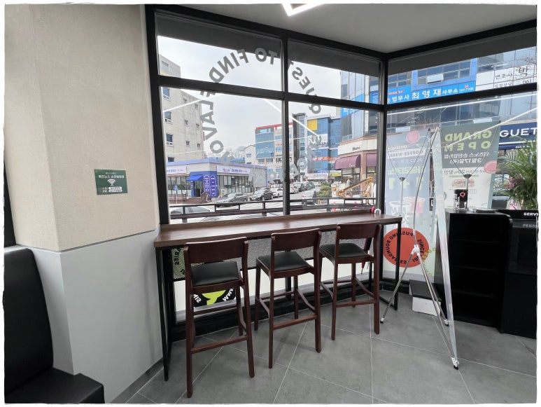 퀴즈노스 순천법원점 이미지