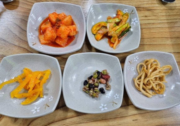 왕부대찌개 이미지