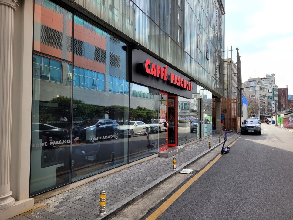 파스쿠찌석촌호수점 이미지