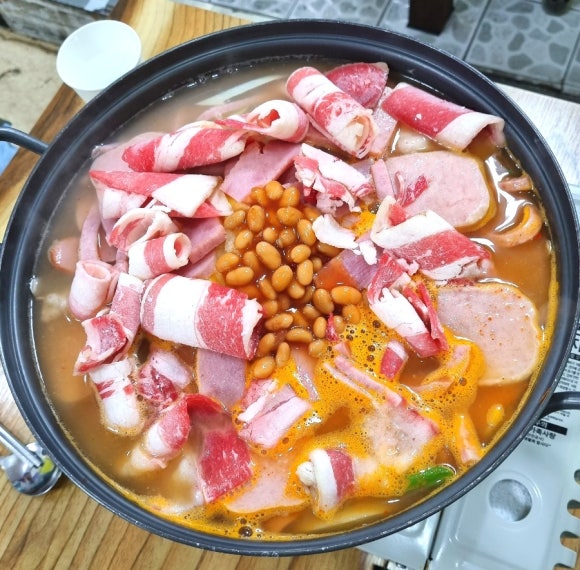 왕부대찌개 이미지