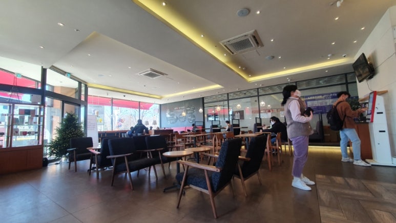 봄봄커피숍 이미지