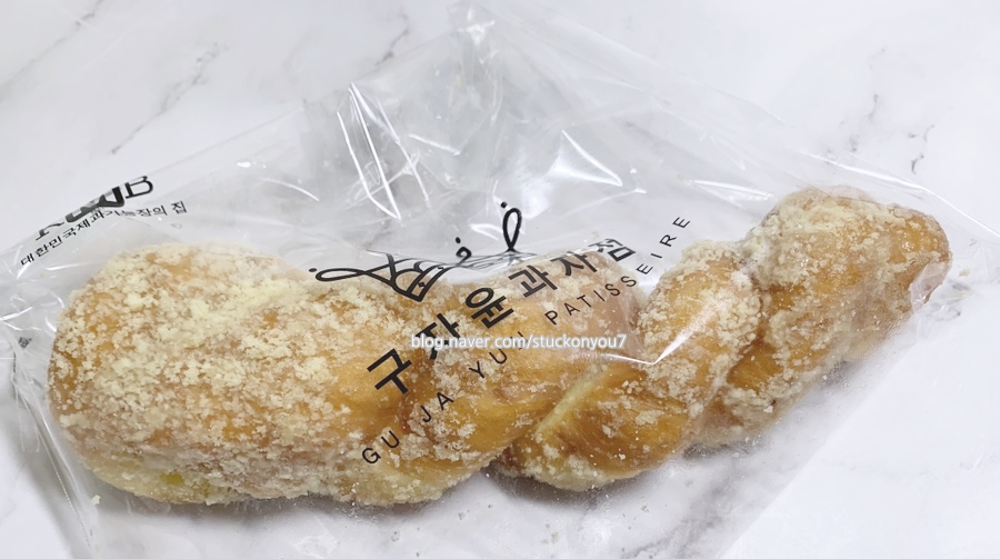 소보루꽈배기 이미지