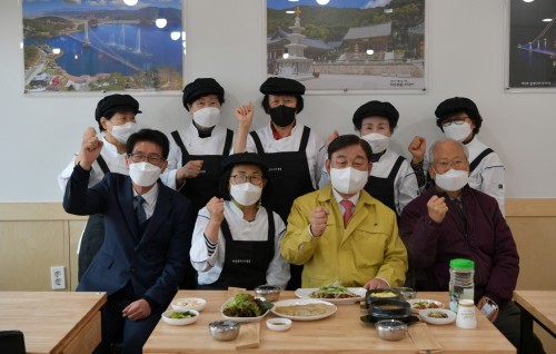 예산군시니어클럽 이미지