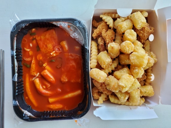 을찌로국물떡볶이경주 이미지