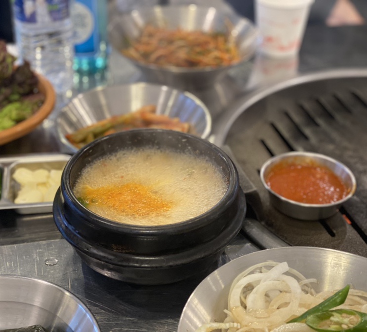 부뚜막흑돼지 이미지
