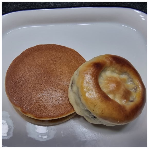찰보리빵 이미지