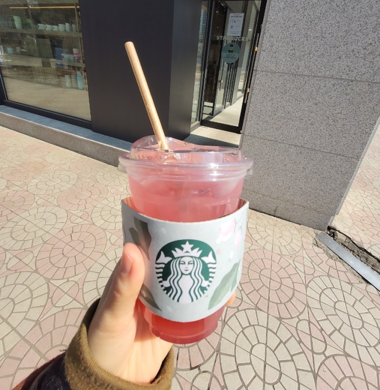 스타벅스원흥역점 이미지