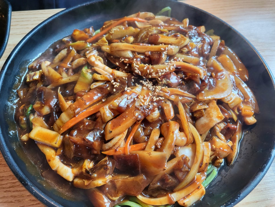 윤셰프의짬뽕데이 이미지