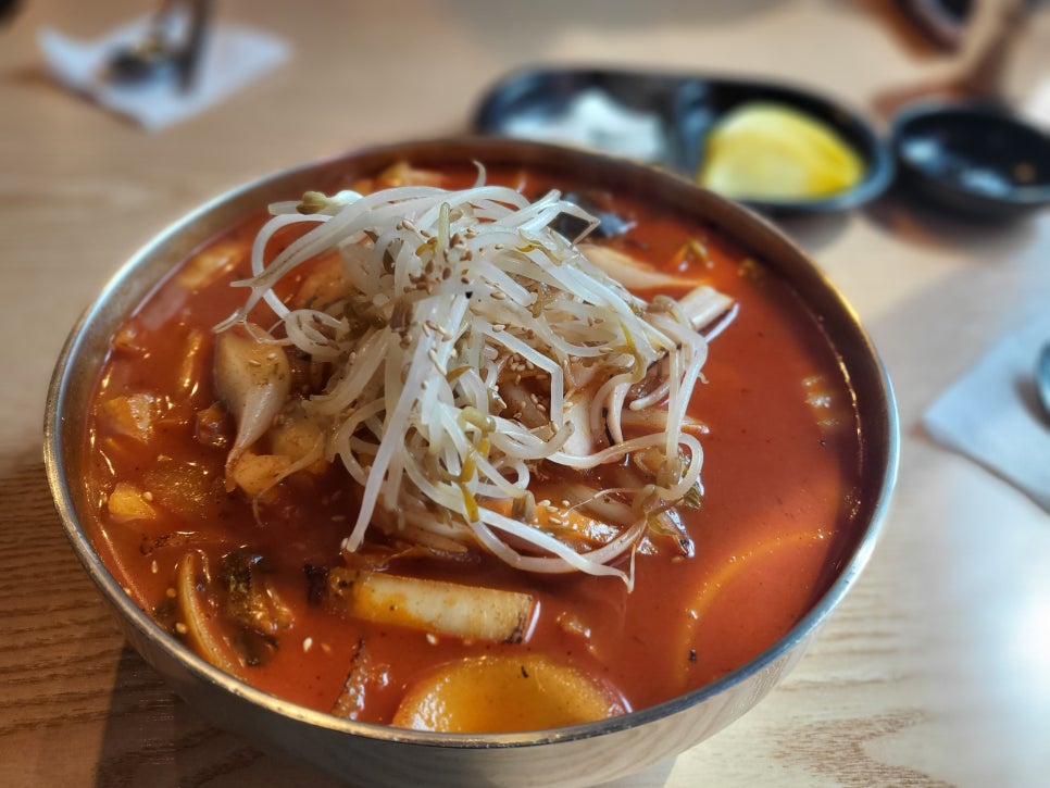 윤셰프의짬뽕데이 이미지