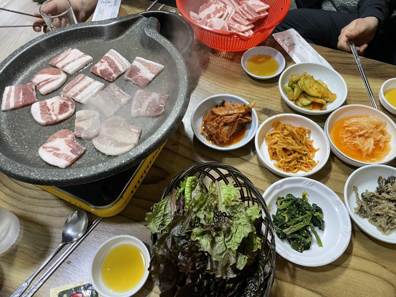 통뼈감자탕 지세포점 이미지