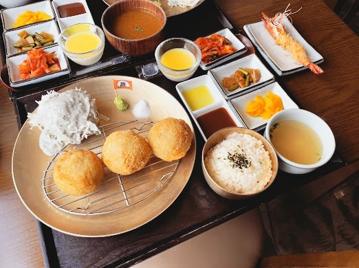 내일카츠 이미지