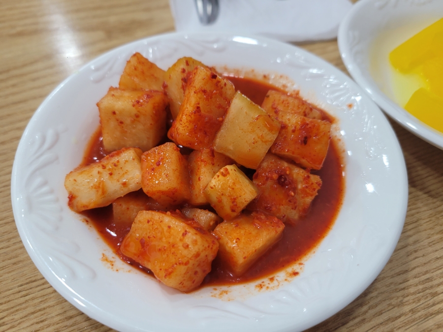 아줌마돈까스 이미지