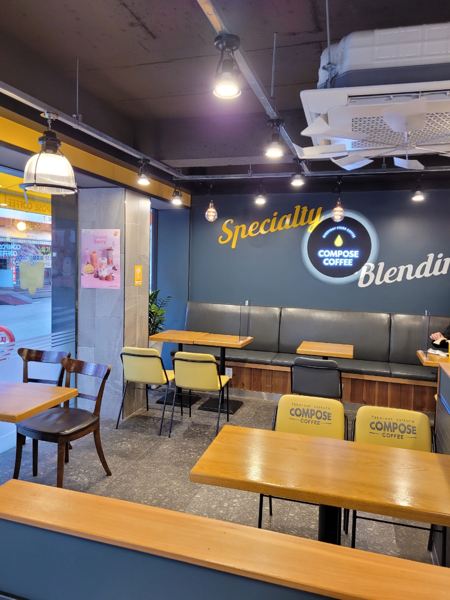 컴포즈커피 은평갈현점 이미지