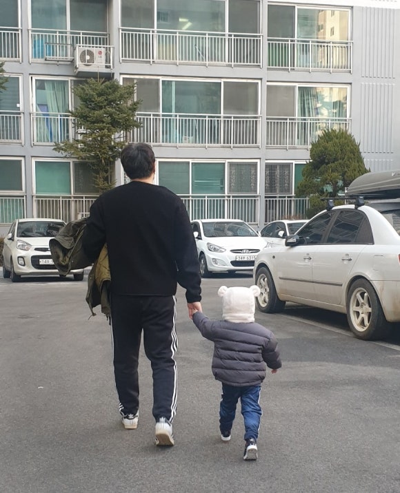 점핑스파이더 운정 이미지