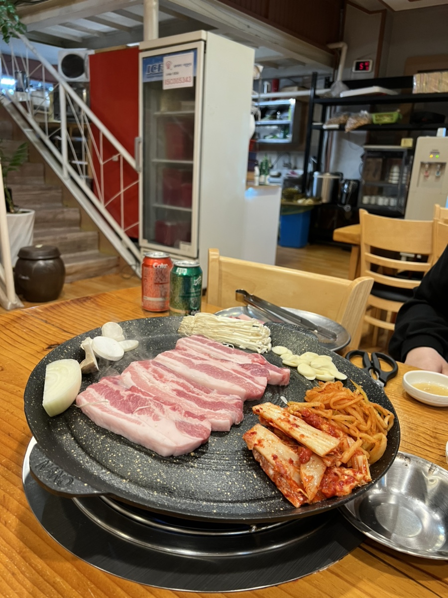 돈대감솥뚜껑삼겹살 이미지