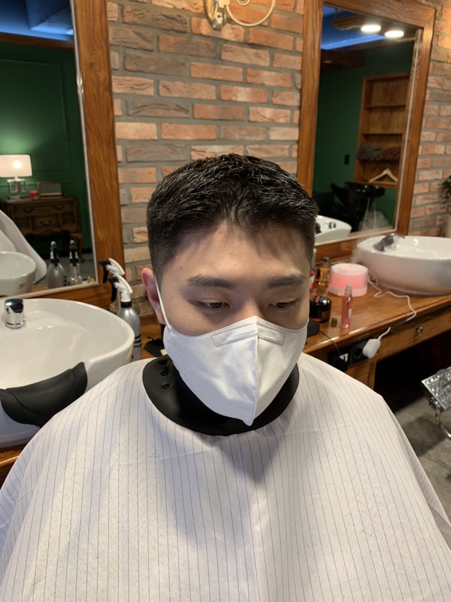 레이먼드바버샵 이미지