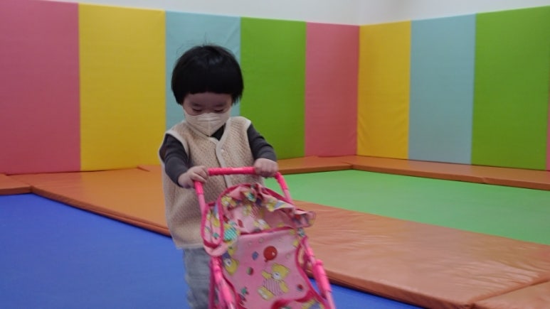 유모차방방 이미지