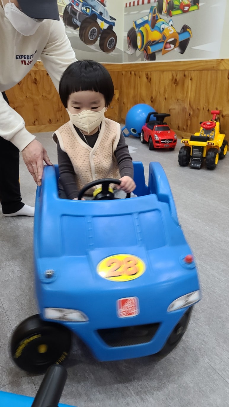 유모차방방 이미지