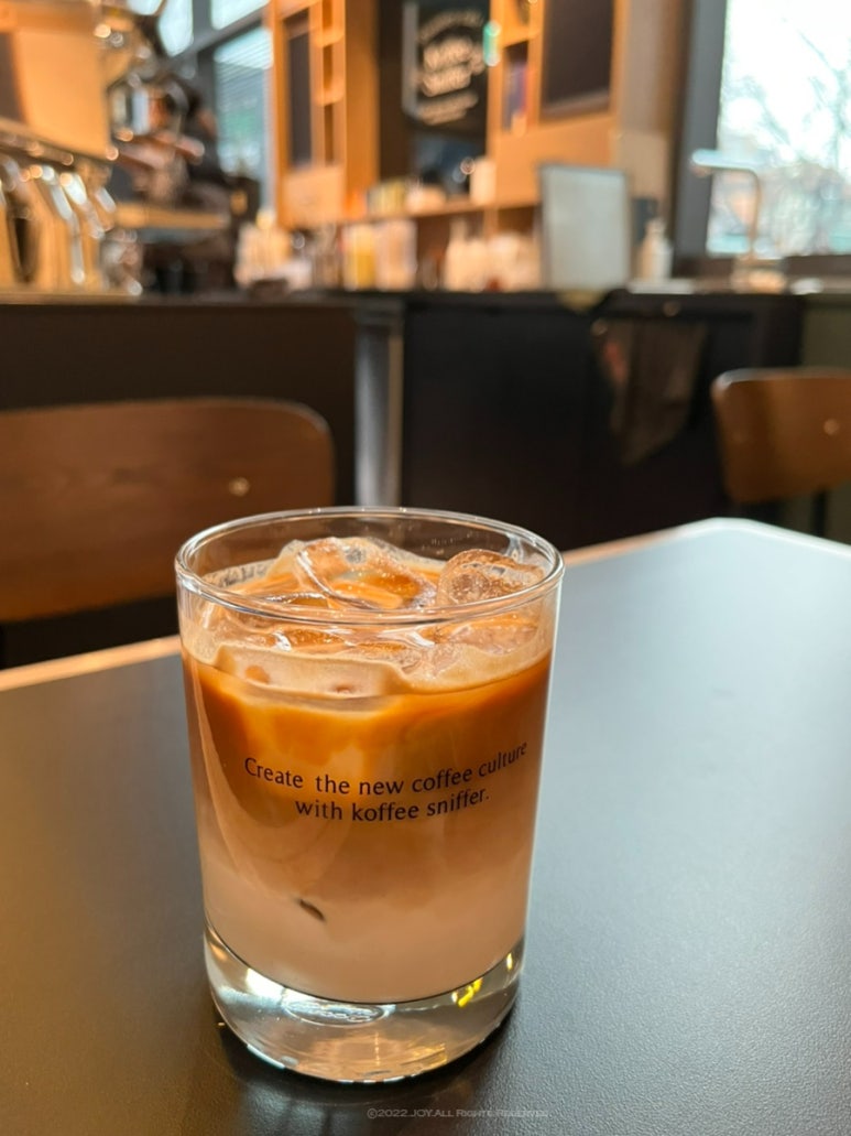 KOFFEE SNIFFER 이미지