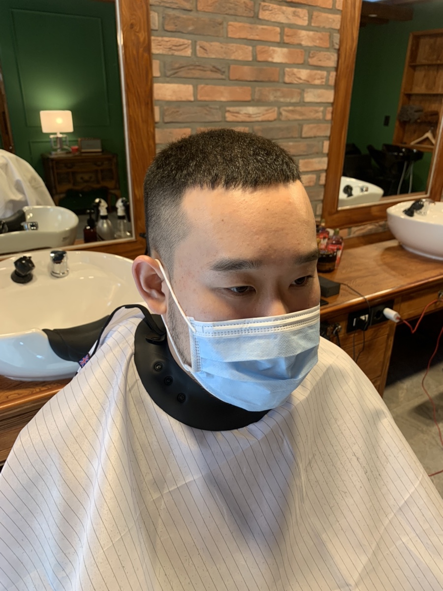 레이먼드바버샵 이미지