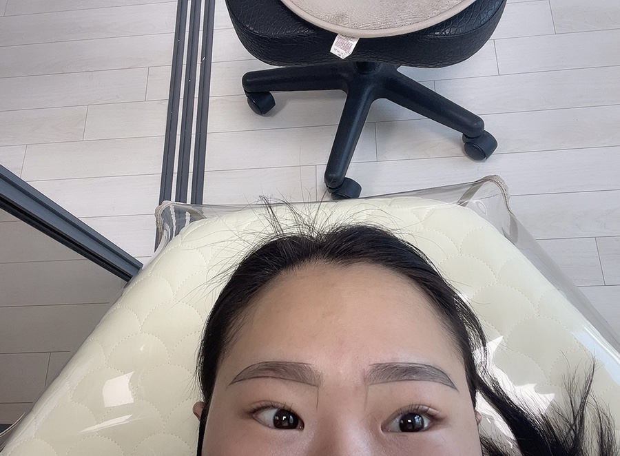 브로우데이즈 이미지