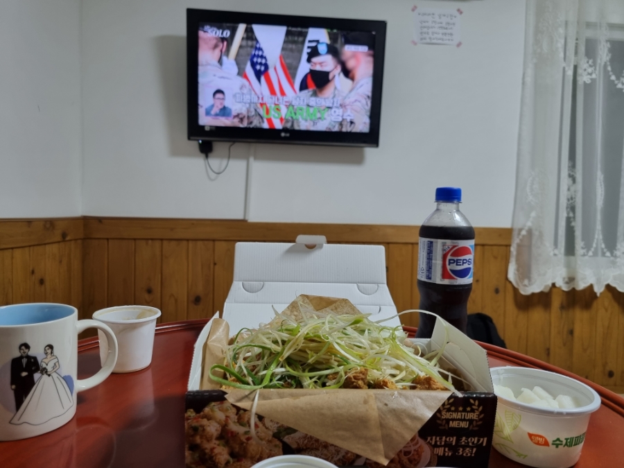 자담치킨 제주보목점 사진 8