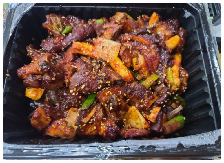 참숯에구운족발의전설 이미지