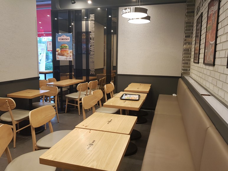맘스터치관악 이미지