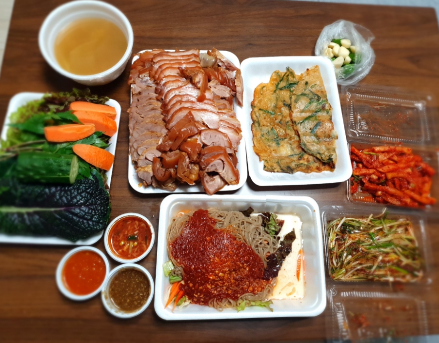 신흥왕족발 이미지