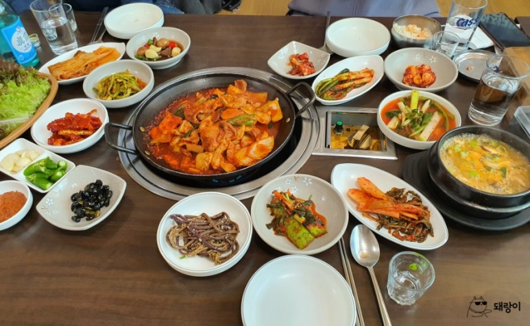 돈지마을 이미지