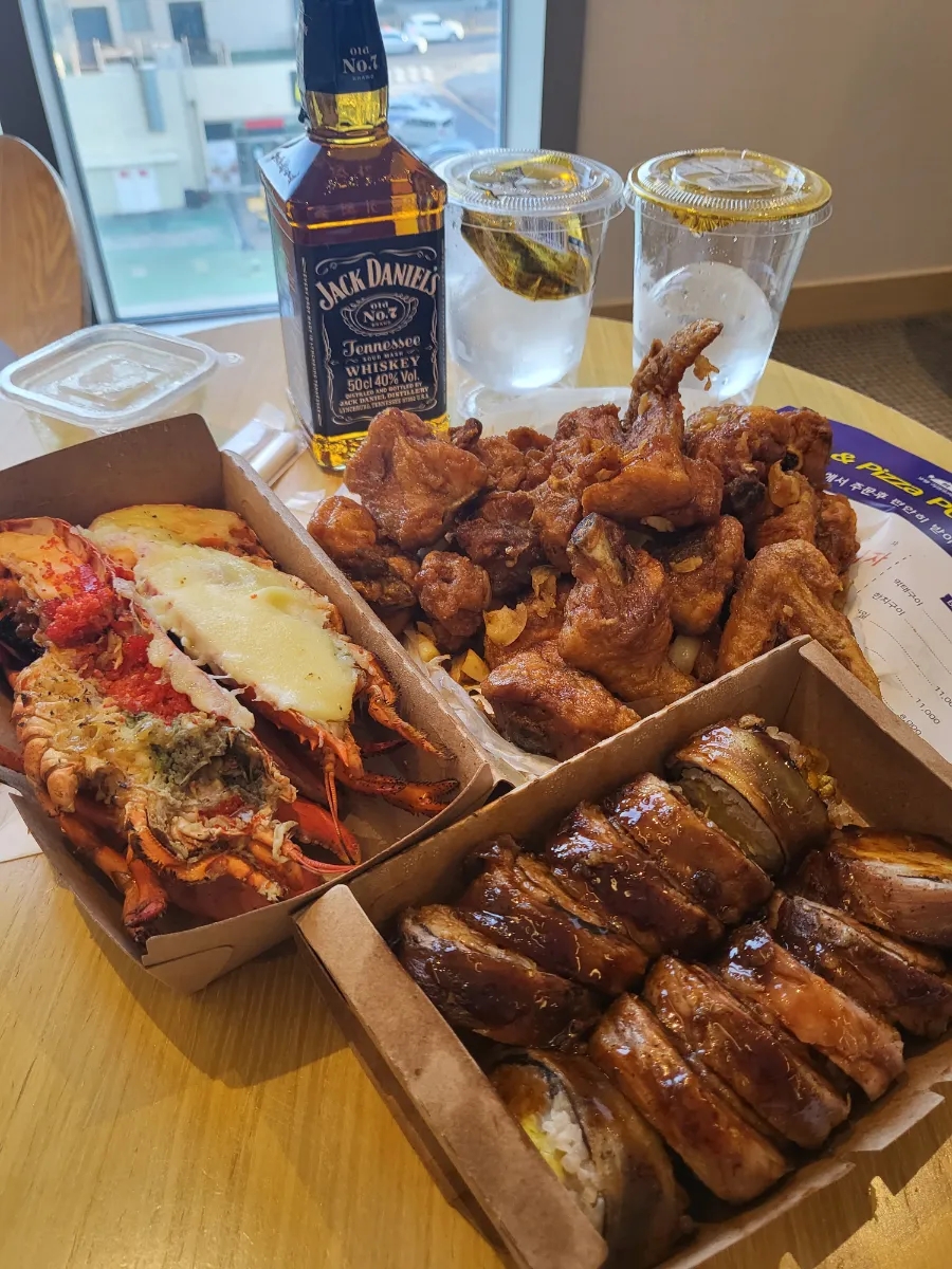 청년가마솥통닭 이미지