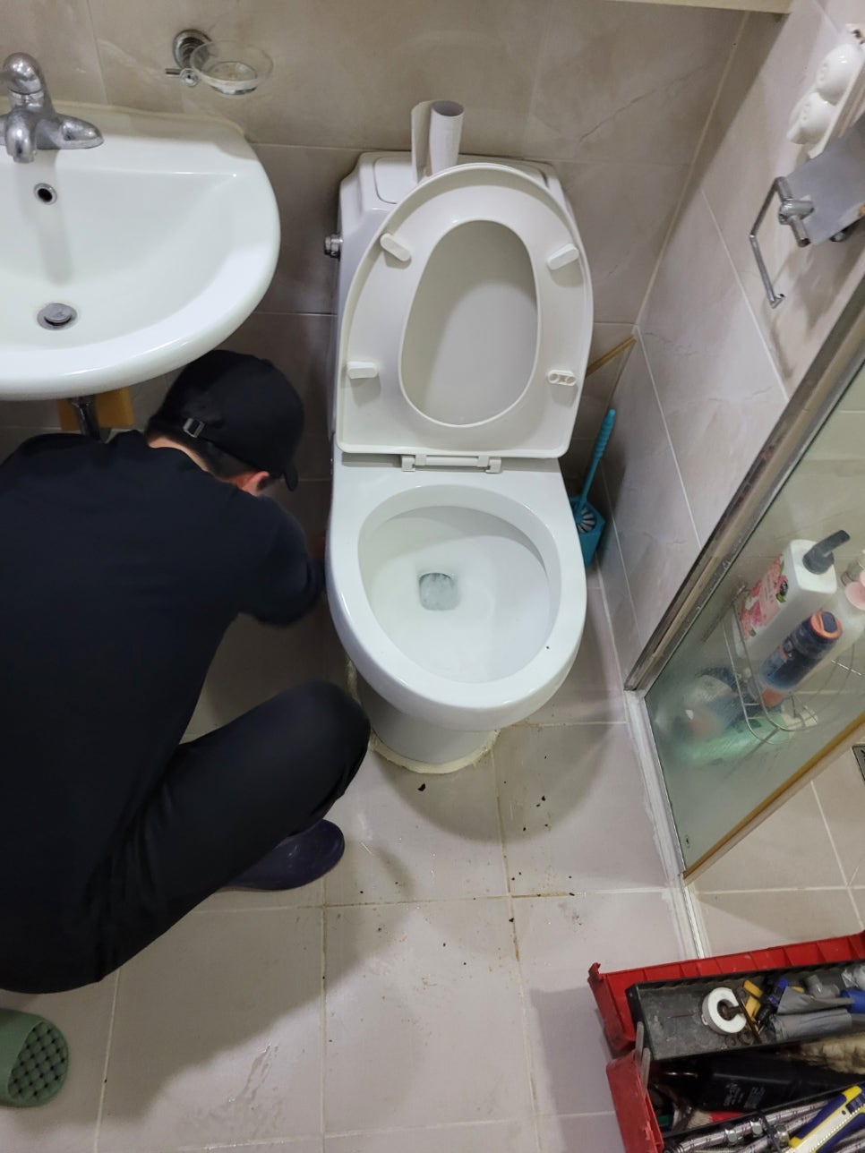 하수구막힘뚫음뚫는곳변기뚫음싱크대막힘수전교체수도 이미지