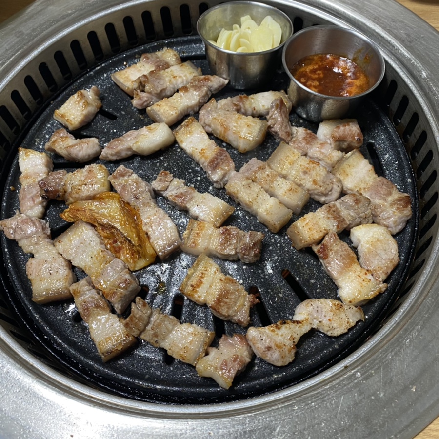 산지검은돈식육식당 이미지