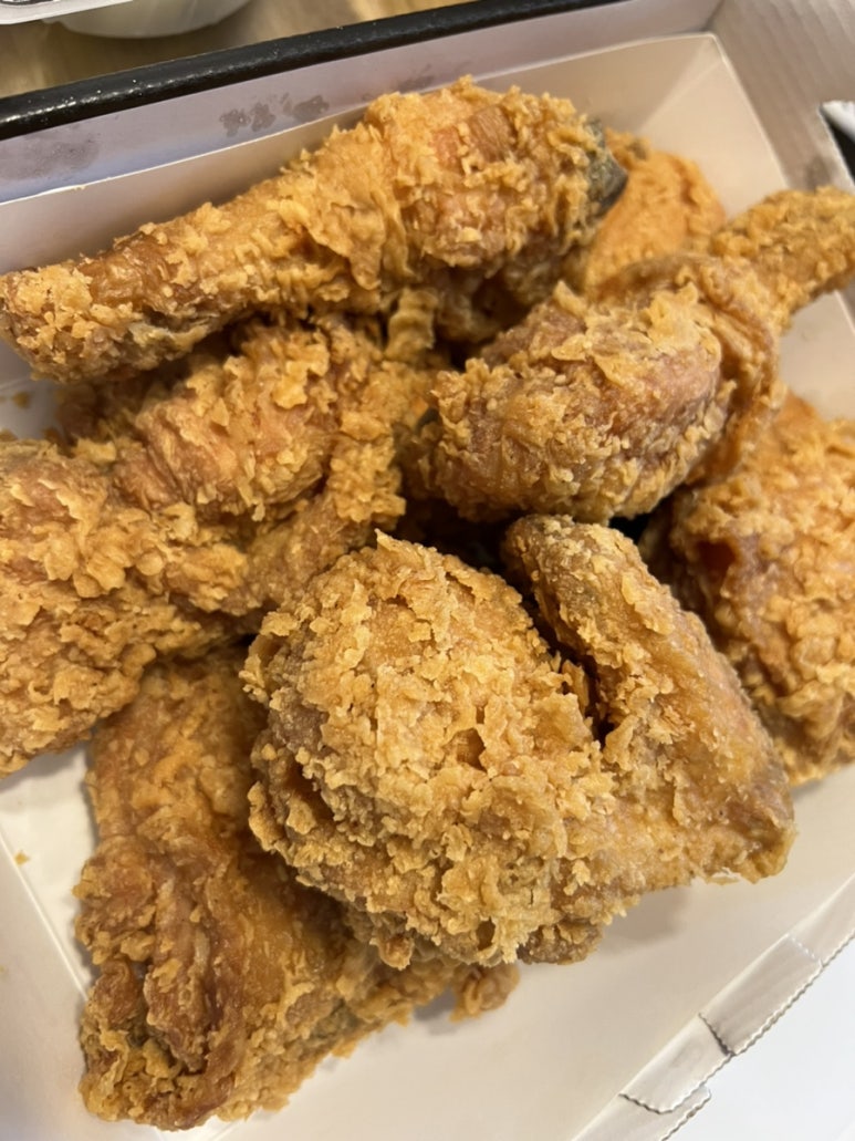 준치킨 이미지