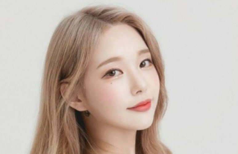 #츄정 #몸매 #지림 펄렁이는 짧은치마 밑에서 찍으면 와~ 아리따운 얼굴에 묵직한 글래머 ㅗㅜㅑ 츄정은 걍 몸매가 지림 (사진 ...