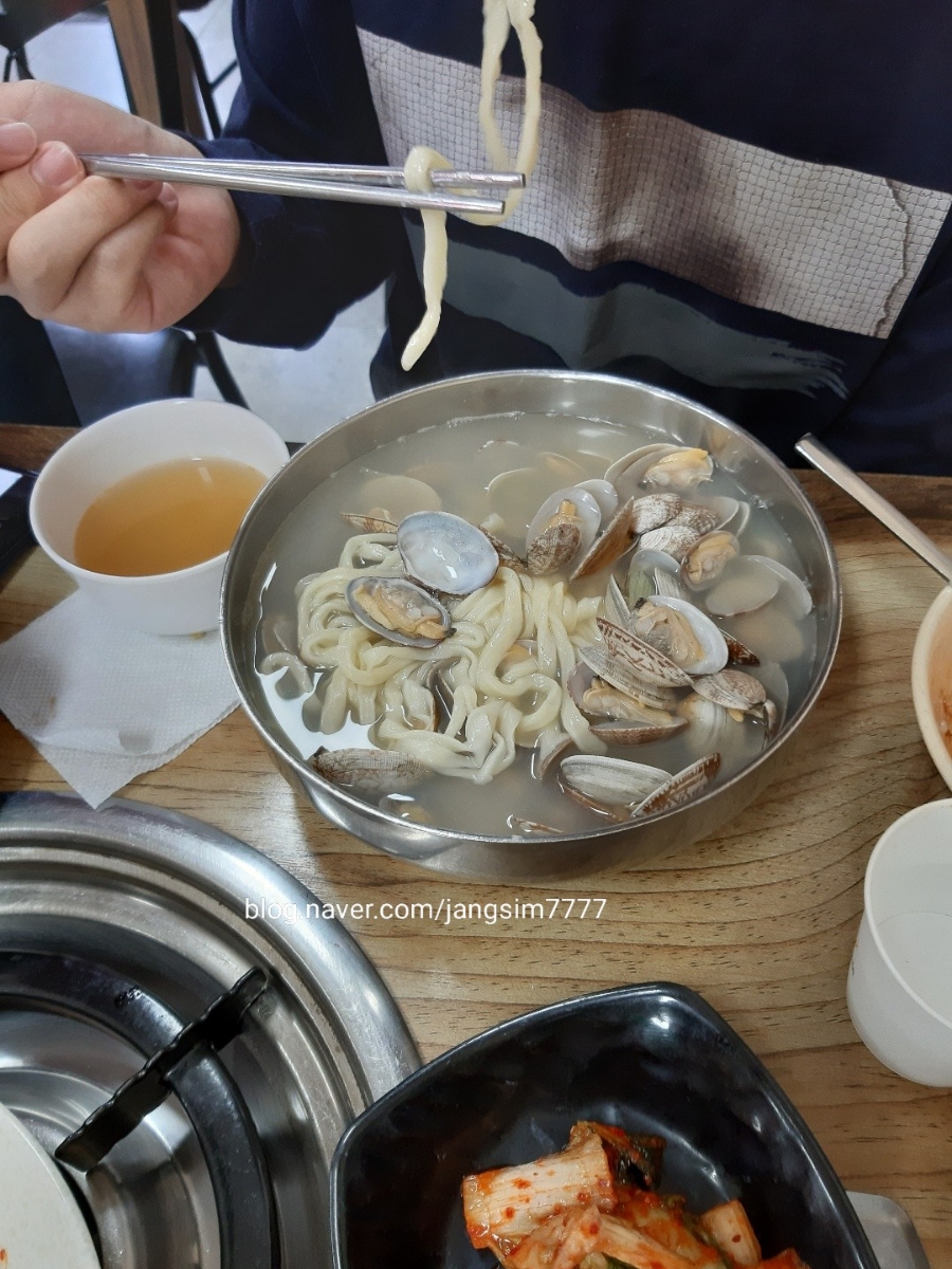 난타 해물왕 칼국수 이미지