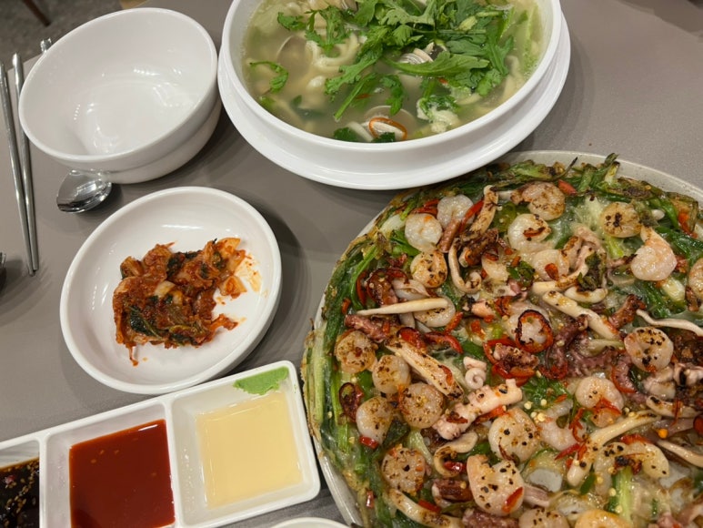 조조칼국수 이미지