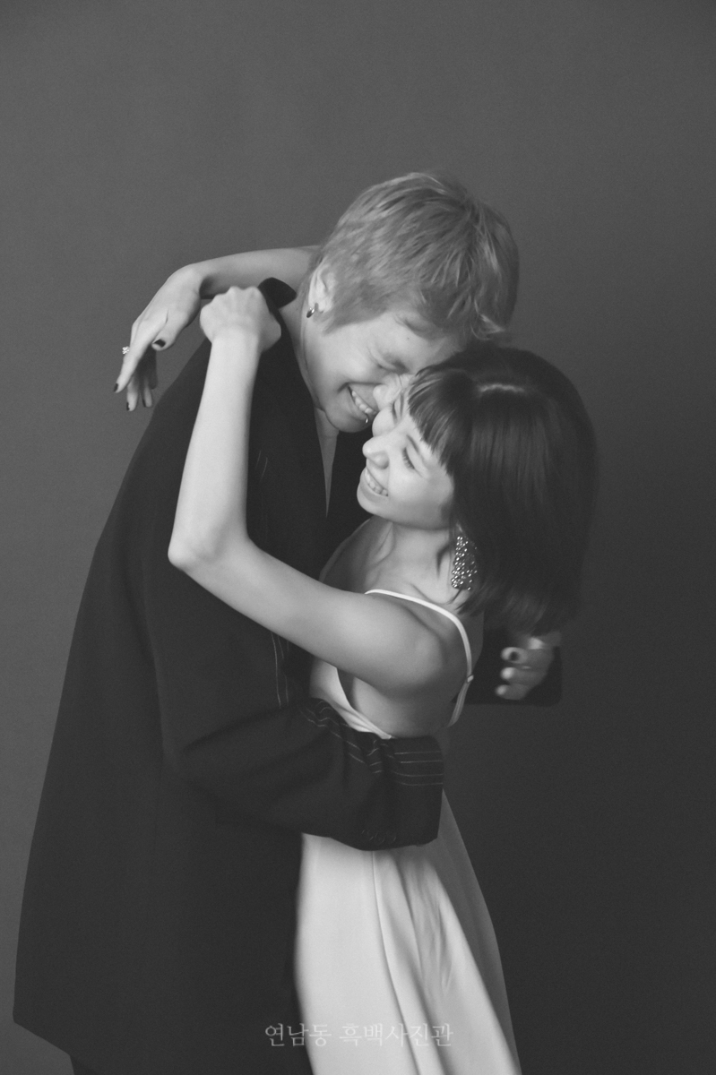 연남동흑백사진관 이미지