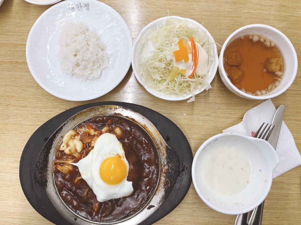 먹방함박스테이크맛집 이미지