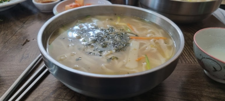 중명칼국수 이미지